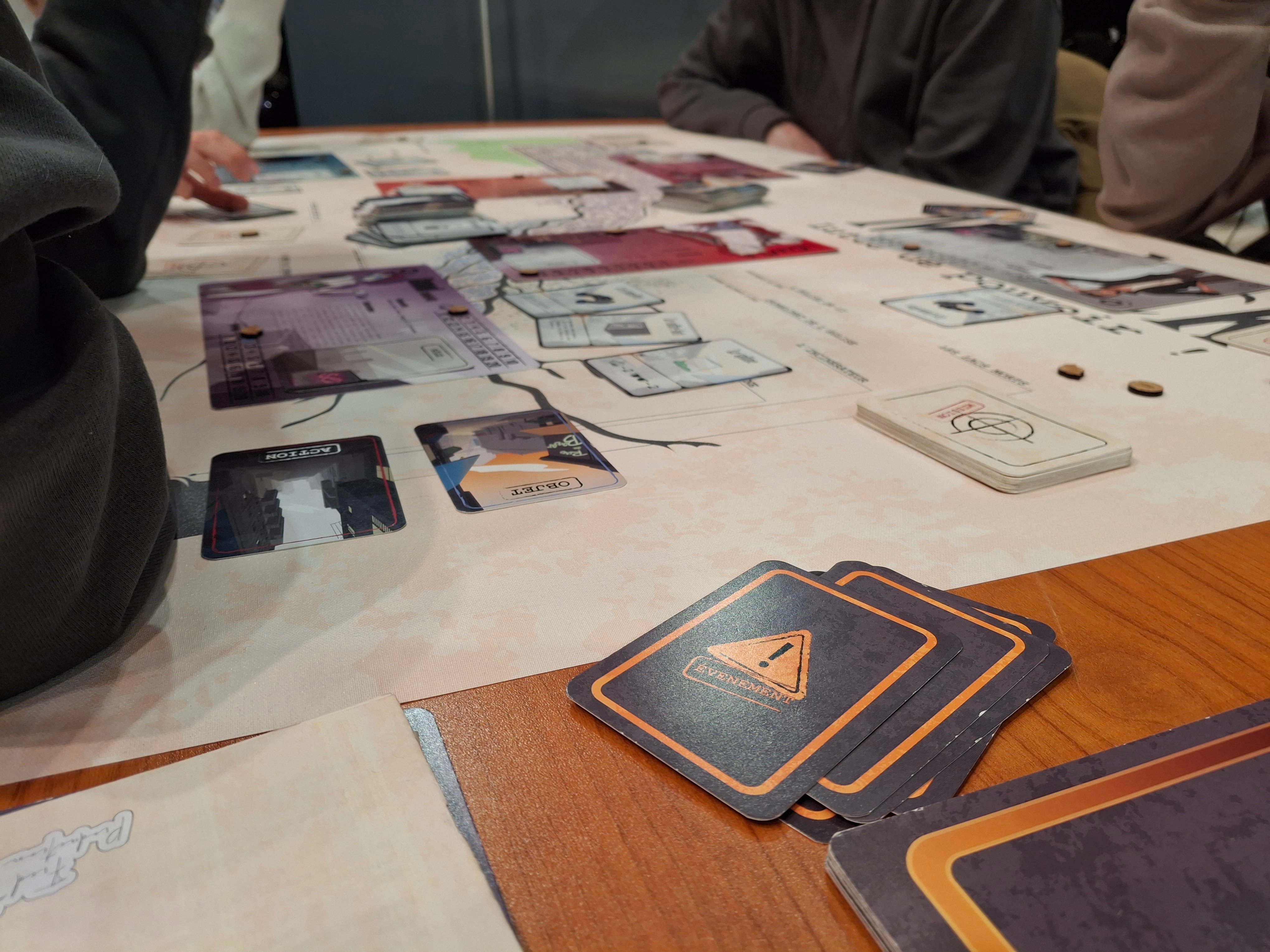 Croquis et recherches graphiques de Fred Production